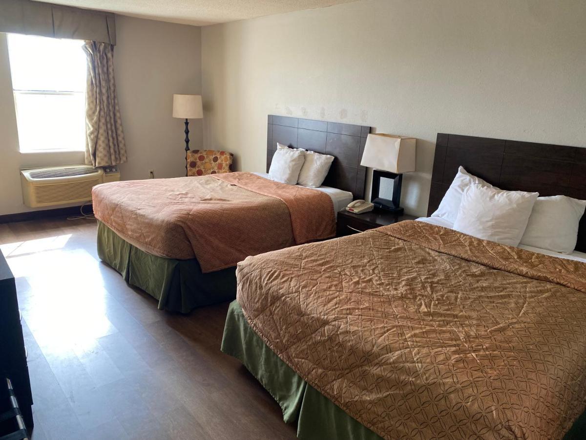 Days Inn By Wyndham Perryville Buitenkant foto