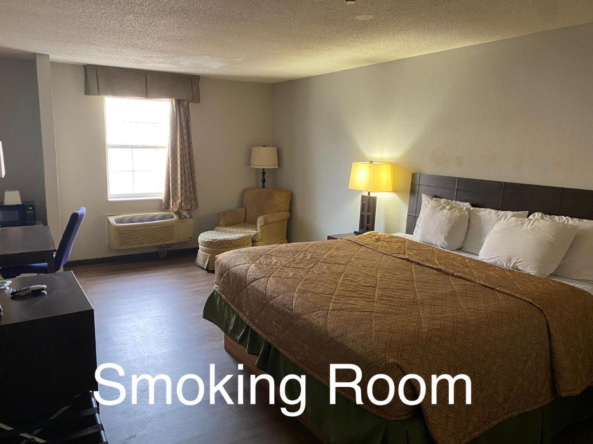 Days Inn By Wyndham Perryville Buitenkant foto