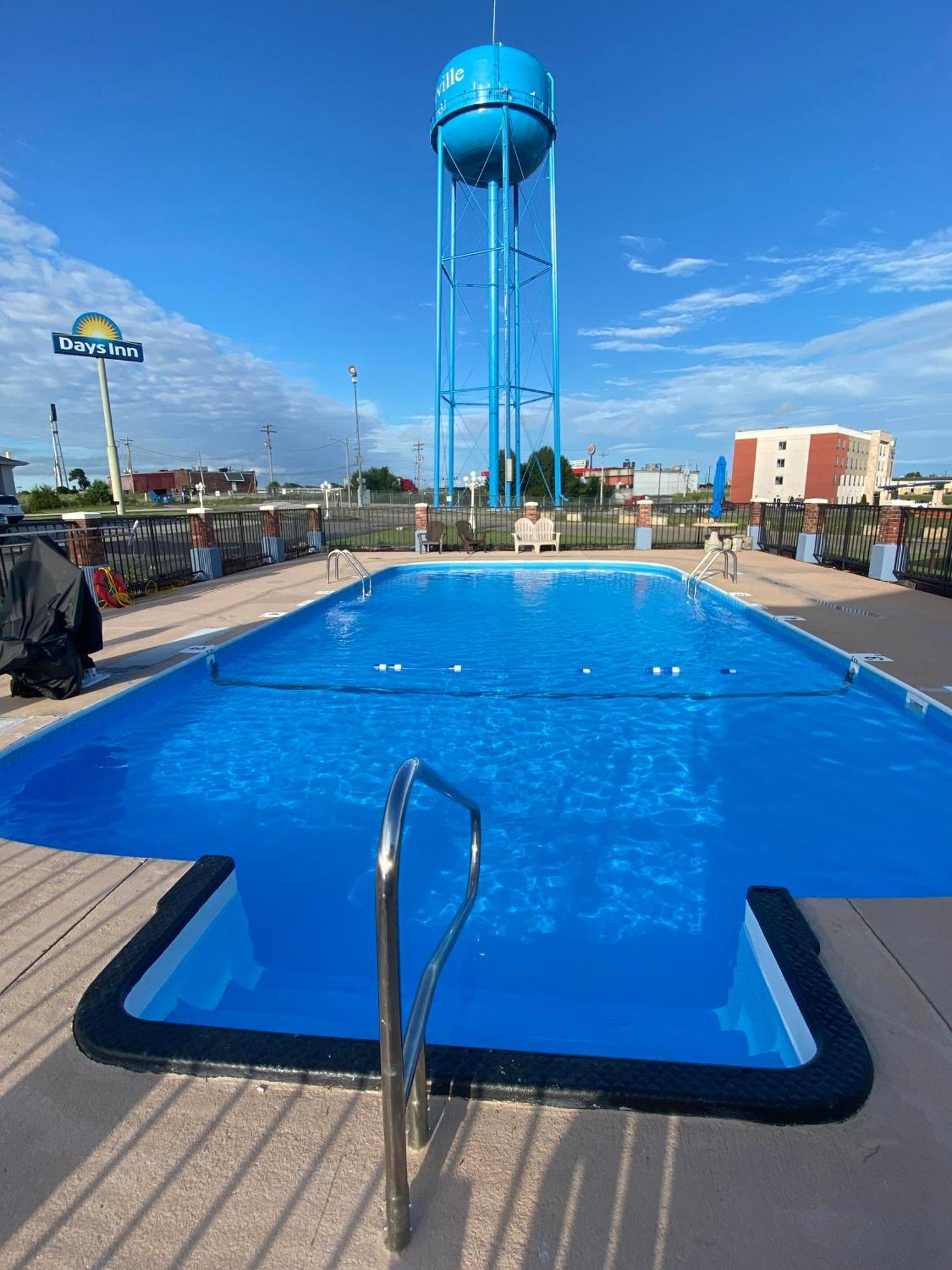 Days Inn By Wyndham Perryville Buitenkant foto